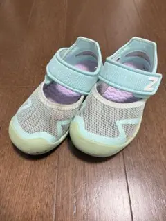 New Balance ベビーサンダル ミントグリーン