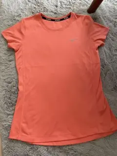 Nike DRI-FIT オレンジ Tシャツ M