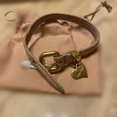 miu miu ベージュ レザー ブレスレット　保存袋つき