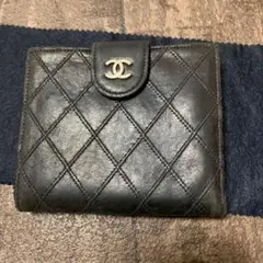 CHANEL 折り財布