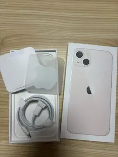 iPhone13箱とケーブルのみ