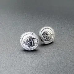 【美品】VERSACE ベルサーチ　メデューサ　両耳　ピアス