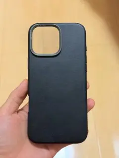UNIQ iPhone 16 pro max Case
