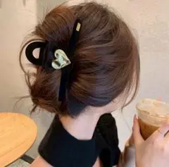 Item thumbnail for item 0552775f-af5b-4505-bf1e-f375cc556ba0