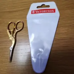 Victorinox 鶴形状のハサミ