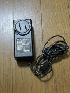 ELECOM ADP37-011 ACアダプター
