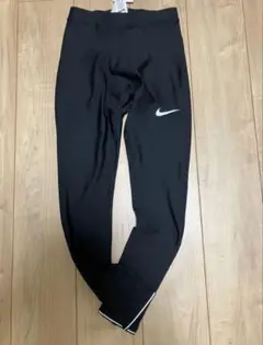 新品　ナイキ　ロングタイツ
