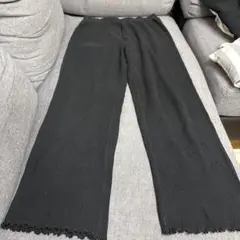 ストレート　パンツ　ルームパンツ　ワンピースの下にも