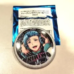 魔入りました！入間くん カラオケの鉄人 カラ鉄 グリッター 缶バッジ キリヲ