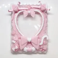 【No.246】ホイップデコトレカケース　ベビーピンク　ハート枠　猫耳　即購入可
