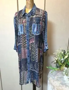 特別お値下げ❗デニム使い パッチワーク柄シャツチュニック(ネイビー系)