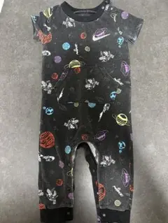 NIKE宇宙柄ロンパース 74〜80cm