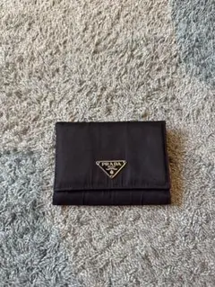 PRADA 黒 ナイロン 二つ折り財布
