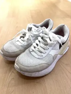 Nike スニーカー ホワイト