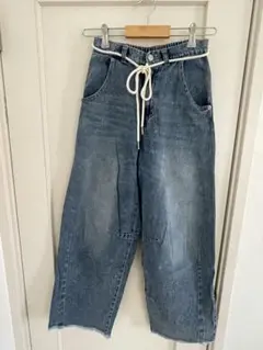 しまむら　バレルデニムパンツ