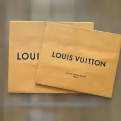 Item thumbnail for item 7f7adc29-3ba5-4cbc-a310-145e26512852