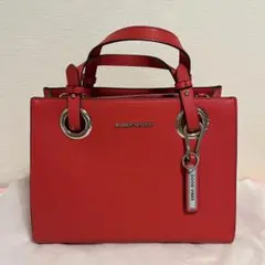 Samantha Vega レッド ハンドバッグ