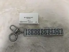 GIVENCHY キーホルダー・キーリング