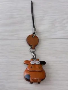 牛デザインのレザー風ストラップ