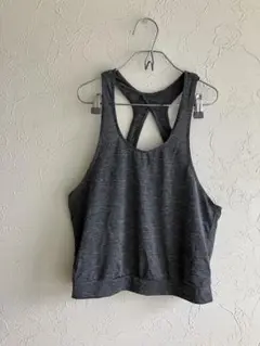 NIKE☆透かし穴ロゴ背開きタンクトップ
