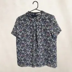 AMACA×リバティ　ネイビー 花柄 半袖襟付きブラウス