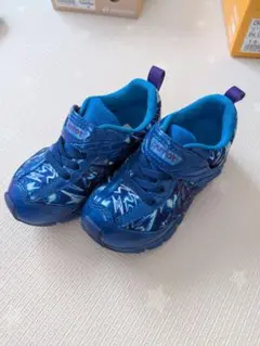 青色のムーンスターキッズスニーカー