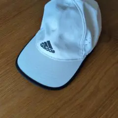 adidas AEROREADY スポーツキャップ ホワイト