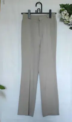 ベージュ スラックス フロントプリーツ M オフィス ビジネス