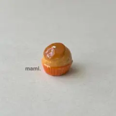 フェーヴ　シュークリーム①　フランス　フェーブ　ミニチュア陶器　f-3451