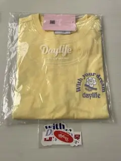 Daylife デイライフ　Tシャツ　サイズF ステッカー付き