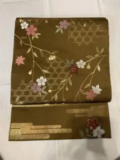 Item thumbnail for item 35de2578-1b47-4887-9cfe-62605cd4dcc3