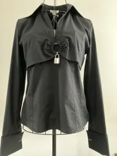 【新品未使用】base e nuovoシャツブラウス