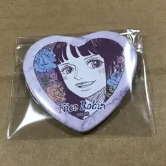 ONE PIECE JUMP SHOP ハート缶バッジ　ロビン