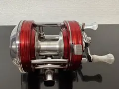値下げ　美品　アンバサダー　5500c クラシック　RED 波型 アブガルシア アンバサダー 5500CS レッド Abu Garcia