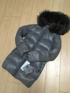 正規品☆DUVETICA ダウン
