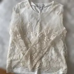 aalis 刺繍入りホワイト長袖トップス 40