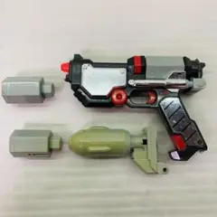 動作確認済　ウルトラマンガイア　ウルトラ隊員銃シリーズ　ジェクターガン　カプセル