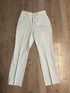 UNIQLO タックパンツ