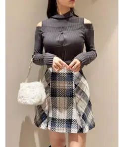 スナイデル　snidel クロップドTOPS&オフショルカーデSET