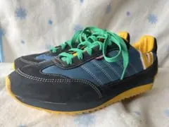 Item thumbnail for item de2ac690-0dde-40a3-bf46-73fe6561b933