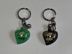 【美品】沖縄 石垣島 竹富島 星砂 貝 鈴付 ハート型キーホルダー 2個セット