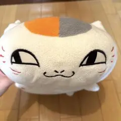 ニャンコ先生のぬいぐるみ
