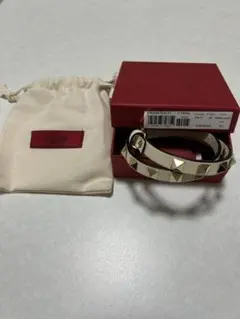 VALENTINO ロックスタッズブレスレット