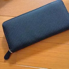 ブラック 長財布 カードポケット付き　郵み