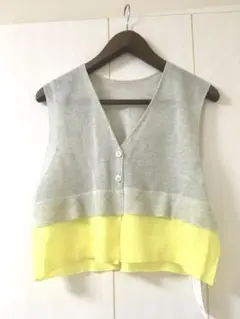 【タグ付未使用美品！】cyan tokyo 短丈ベスト　ツートンカラー