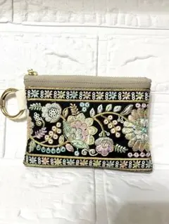 インド刺繍リボン　ミニポーチ　値下げしました880→700