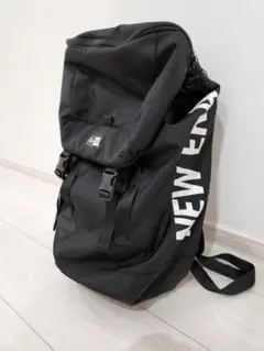 【送料無料】NEWERA☆バックパック☆黒 ブラック☆サイドジップ☆
