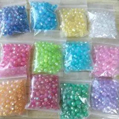 12色のアクリルビーズ 多面カット 6mm 各100個【1200個】