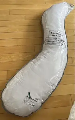 カインズ　もっとひんやり抱き枕　カバー付