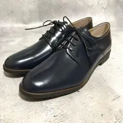 Item thumbnail for item 4e9b6f04-ffbe-40a2-bdd4-08071a9ba764